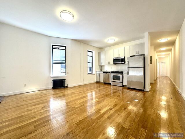 3-Bedroom at The Westbourne : 609 West 137th