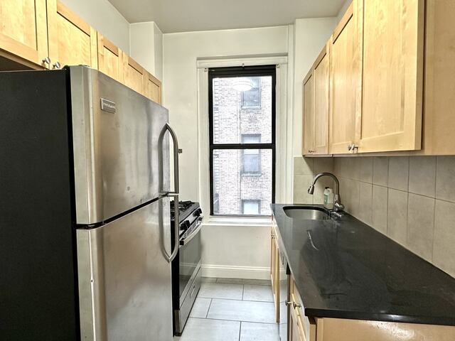 2-Bedroom at 405 West 45th Street