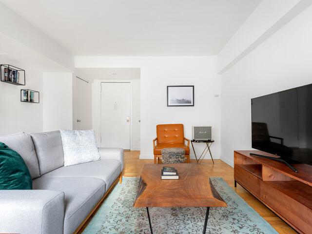 1-Bedroom at 300 East 51st Street