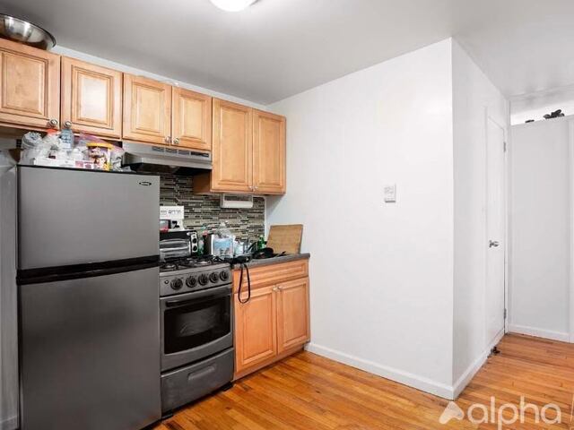 2-Bedroom at 332 East 95th Street